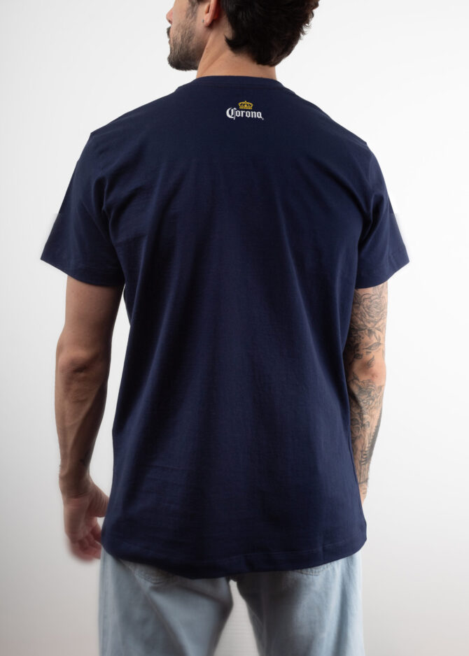 Camiseta Tradicional Azul "This is Living" Corona - Image 2